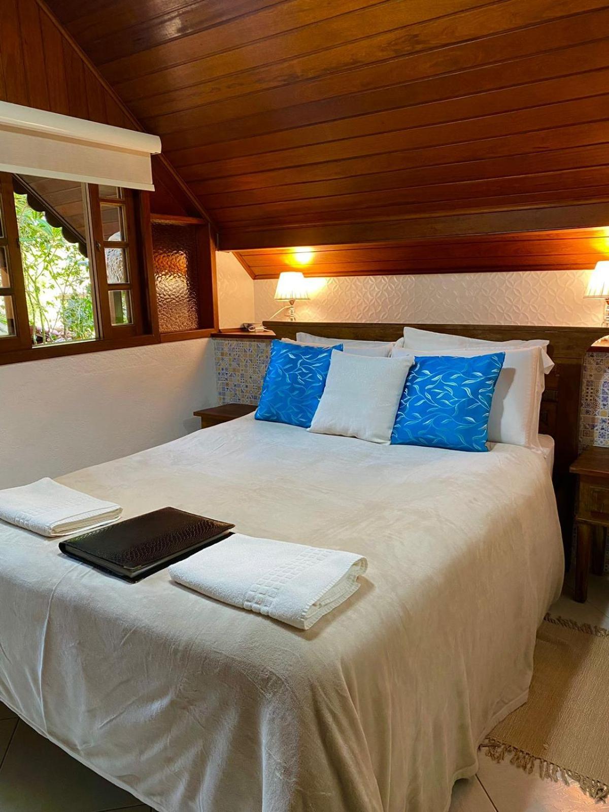 Aratinga Inn Abraão Kültér fotó